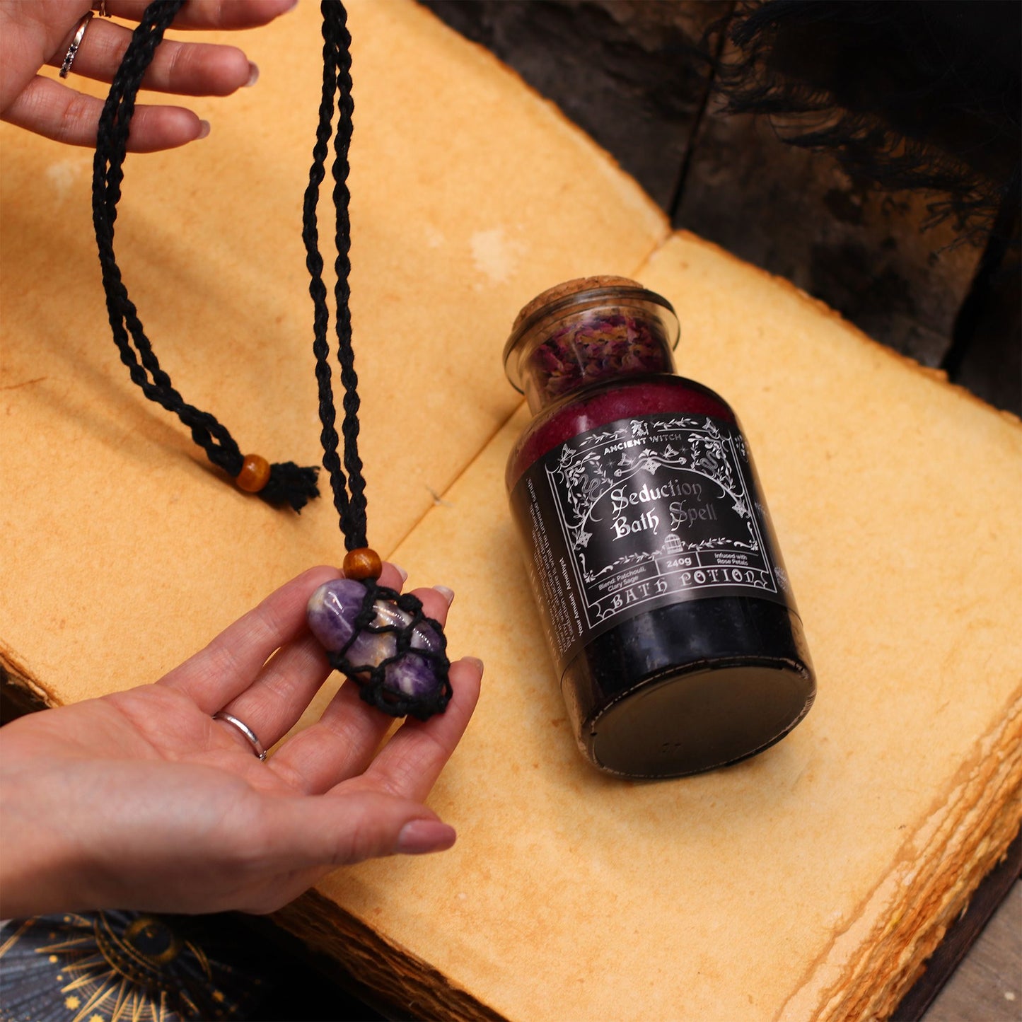 Bath Spell Potion & Amethyst Crystal Amulet - Seduction