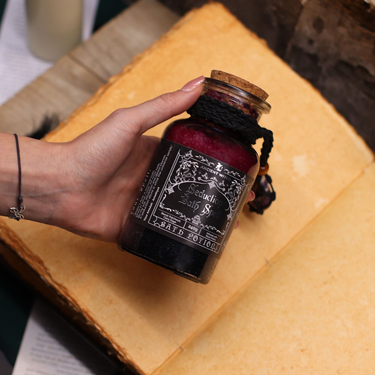 Bath Spell Potion & Amethyst Crystal Amulet - Seduction